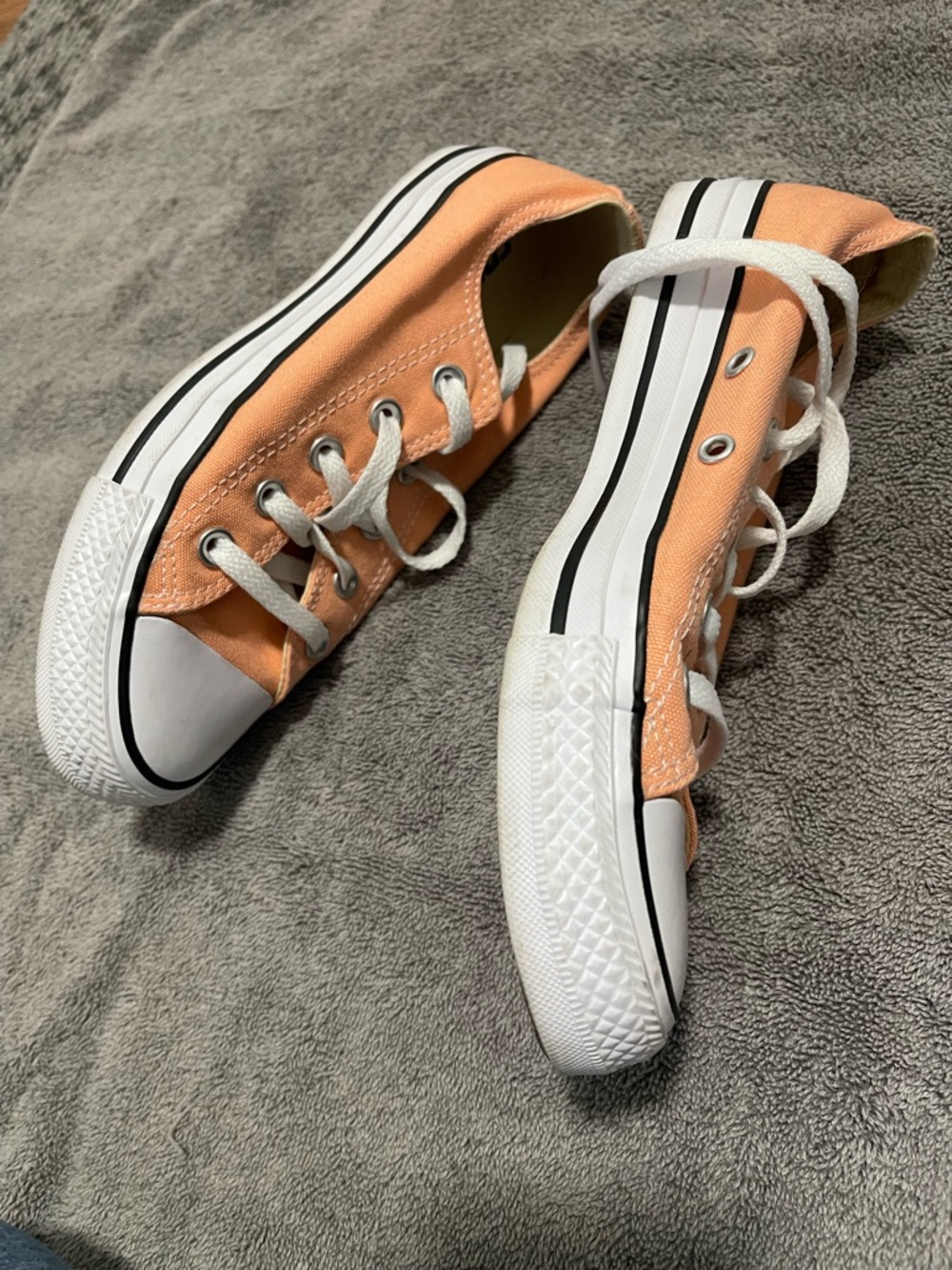 Converse - Picture 6 of 6